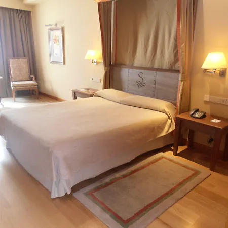 De Hotel 4*