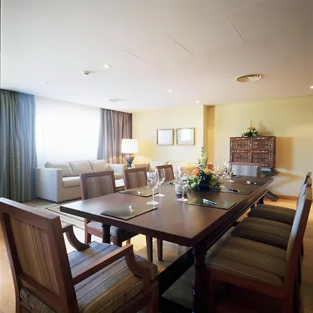 De Hotel 4*